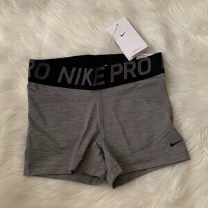 NIKE PRO Women's 3" Gunsmoke Shorts Sz MEDIUM